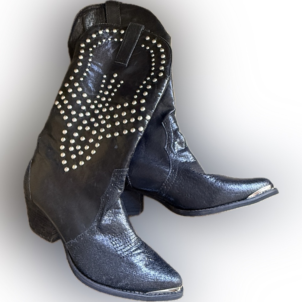 Reba Black Leather Biker Boots nwot